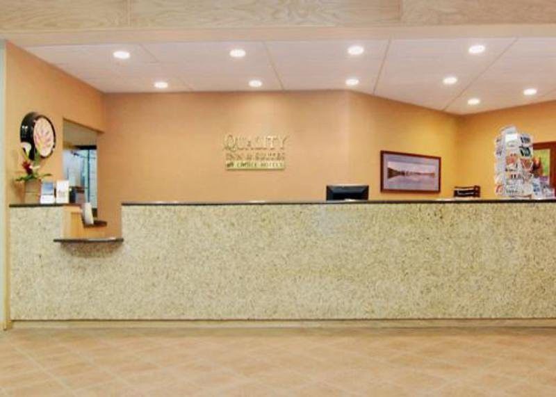 Alex Hotel And Suites Anchorage Bagian luar foto