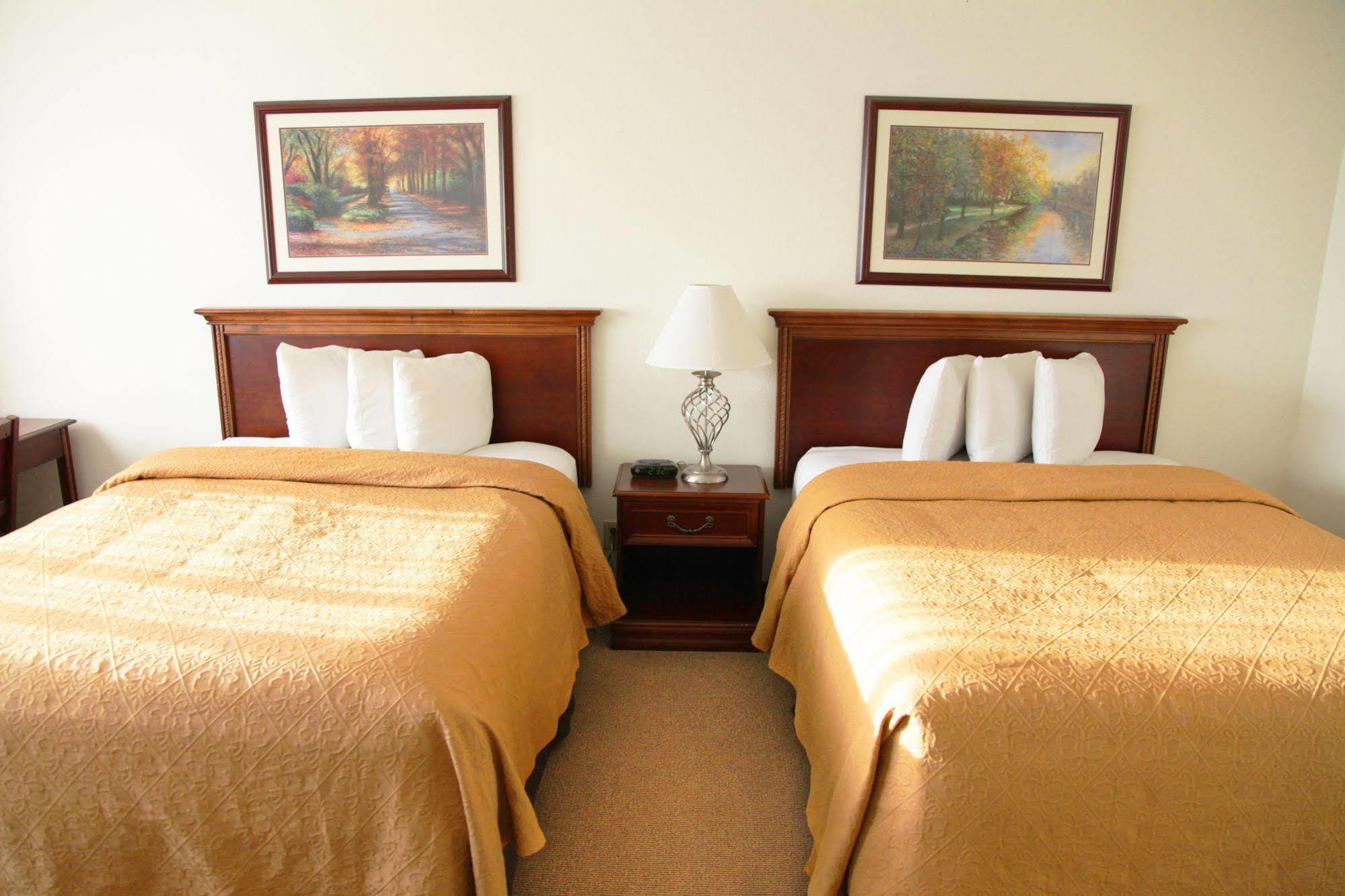 Alex Hotel And Suites Anchorage Bagian luar foto